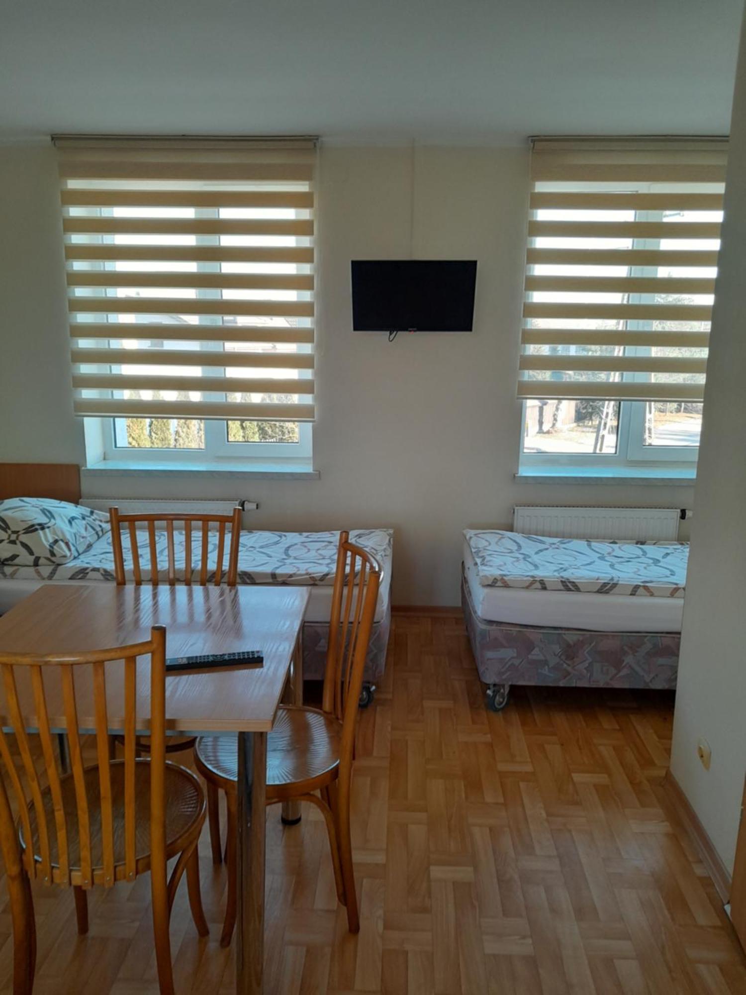 Hostel Polon Pułtusk Luaran gambar